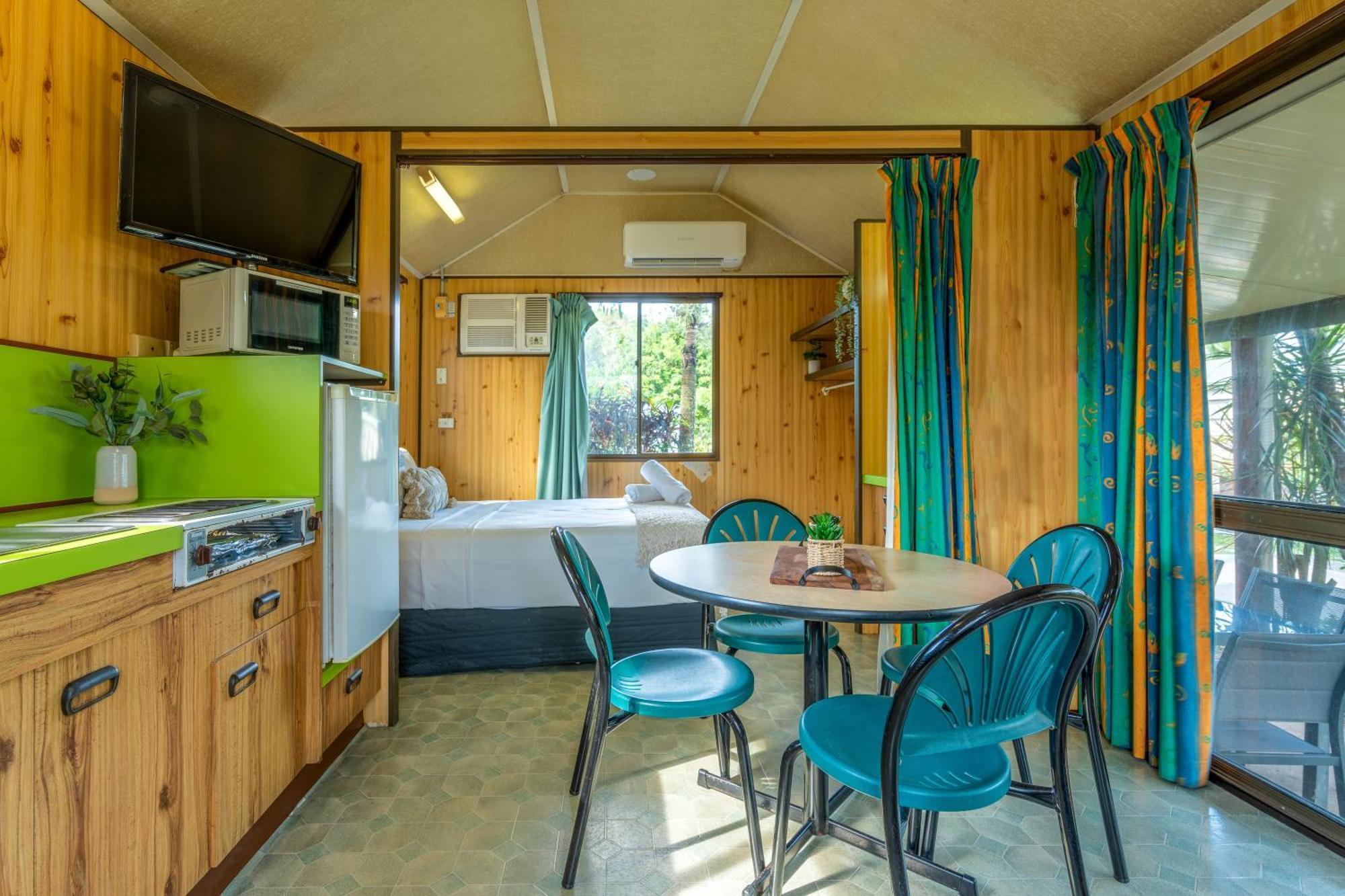 Big4 Tasman Holiday Parks - South Mission Beach エクステリア 写真